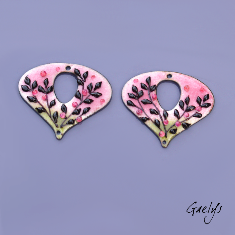 Pair of enameled copper charm earrings - green background, strawberry pink - black foliage and pink berries