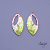 Paire de charm cuivre émaillé pour boucles d'oreille - fond  vert, rose - fleurs bleu ciel, - asymétriques