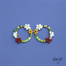 Paire de charm cuivre émaillé pour boucles d'oreille - fond vert / blanc / rouge / jaune / olive - Couronne