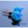 Les petits pompons - boucles oreilles cuivre, lampwork et petit pompon textile - montage cuivre eau Fort - Bleu