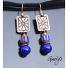 Maréline - boucles oreilles lampwork bleu cobalt - charms en cuivre gravés à l'eau forte