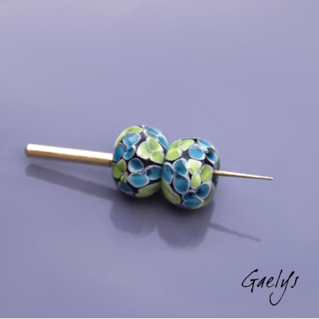 Floral lampwork beads – rondelle bead duo – Hydrangeas – two-tone ink blue and green