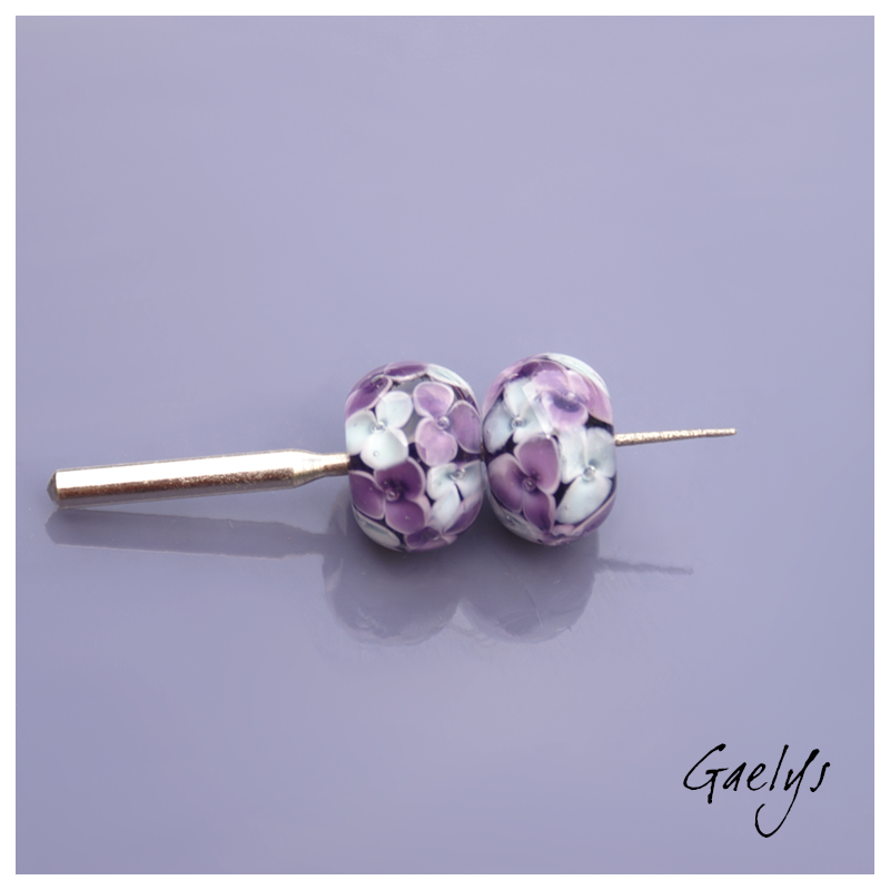 Floral lampwork beads – rondelle bead duo – Hydrangeas – two-tone purple and aqua green