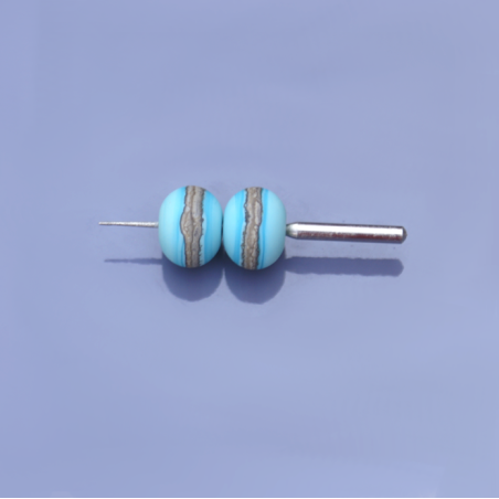 Lampwork beads – bead duo – solid color with a silvered line