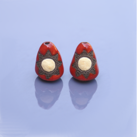 Perles en céramique Raku - forme cloche rouge