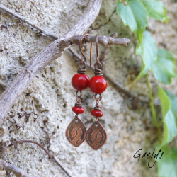 Arsinoe - bright red lampwork earrings - copper etching interlaced