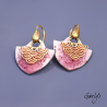 Tegashi rose - boucles d'oreille, vermeil or jaune et cuivre émaillés ivoire rose et frits de verre- Bohême Chic