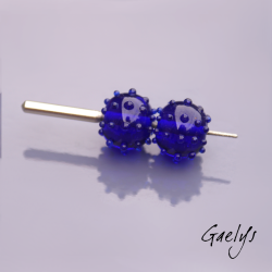 Spiked beads – rondelle bead duo featuring a sea urchin dot pattern – transparent cobalt blue