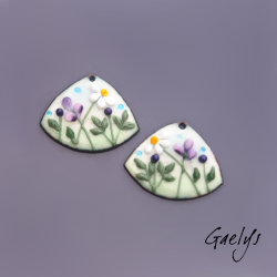 Pair of enameled copper earring charms – sky-blue and soft green background, foliage, purple flower, daisy.