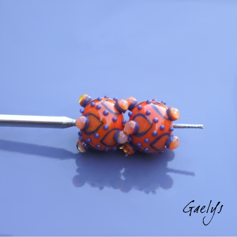 Perles à picots - duo de perles rondelle avec un jeu de points et picots  - orange / violet