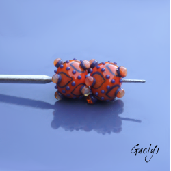 Perles à picots - duo de perles rondelle avec un jeu de points et picots  - orange / violet