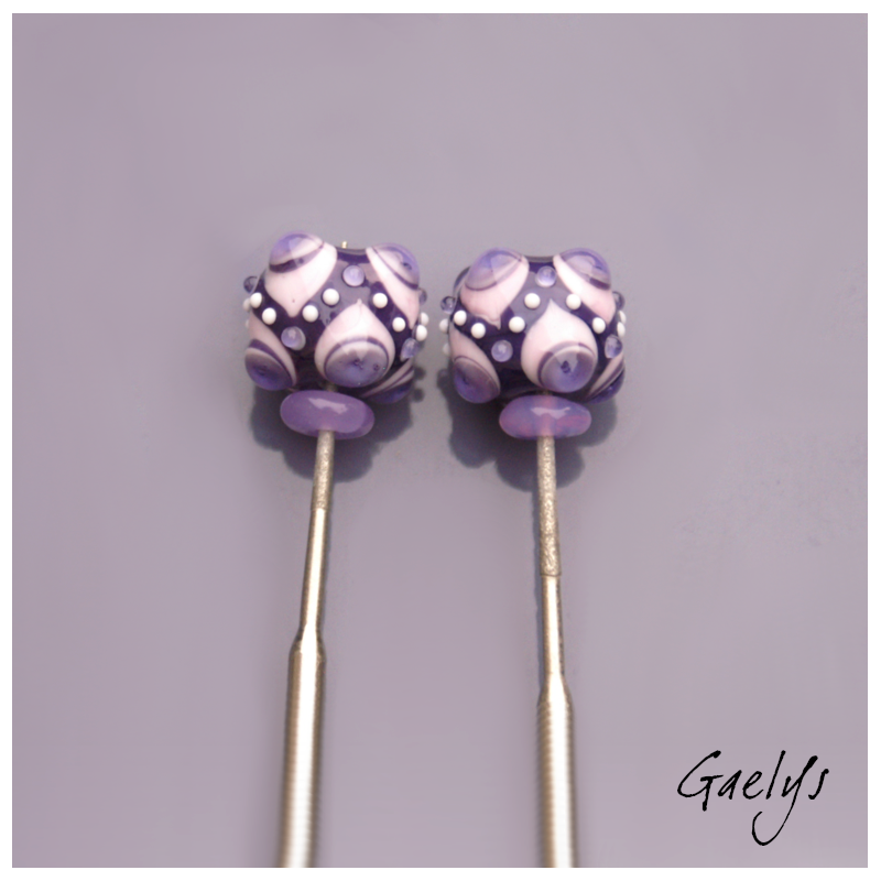 Perles à picots - duo de perles rondelle avec un jeu de points et picots  - rose / violet