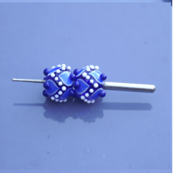 Perles à picots - duo de perles rondelle avec un jeu de points et picots  - blanc / bleu cobalt