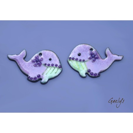 Paire de charm cuivre émaillé pour boucles d'oreille -vert / violet - baleine
