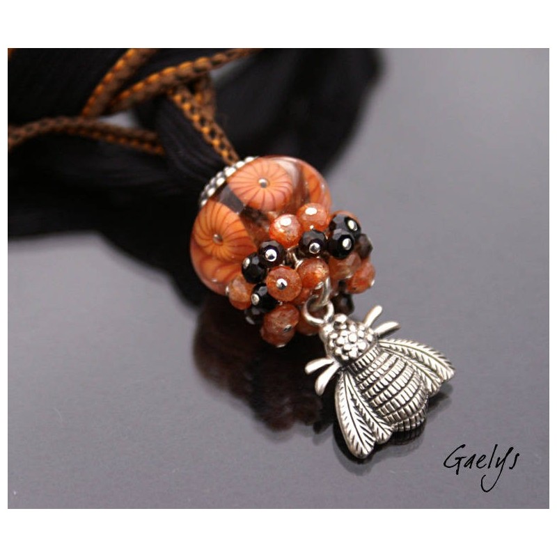 Honey queen - collier pendentif gaelys, pierre semi précieuses, lampwork et soie
