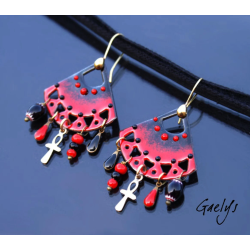 Emeline - boucles d'oreille rouge /noir, breloques, émaux sur cuivre - Style Bohême Chic - bo gaelys - full breloque