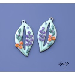 Paire de charm cuivre émaillé pour boucles d'oreille - fond vert / violet / orange / vert olive - petit bouquet