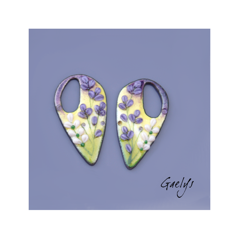 Paire de charm cuivre émaillé pour boucles d'oreille - fond jaune / violet / vert / blanc / violet