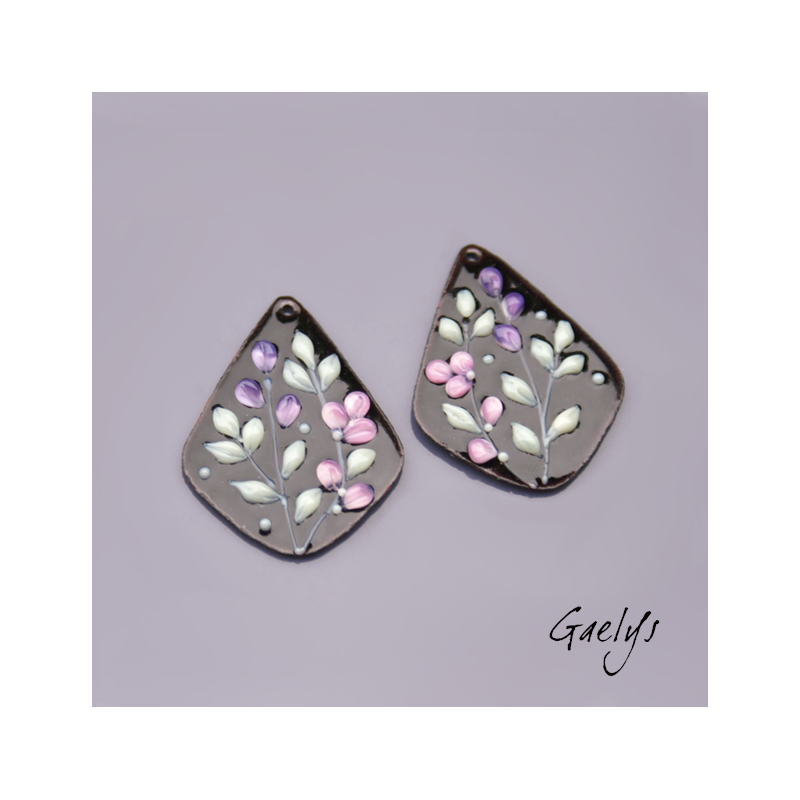Paire de charm cuivre émaillé pour boucles d'oreille - fond noir / vert doux / violet  / rose