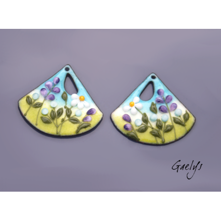 Paire de charm cuivre émaillé pour boucles d'oreille - fond bleu glace / vert / violet / blanc / bleu ciel