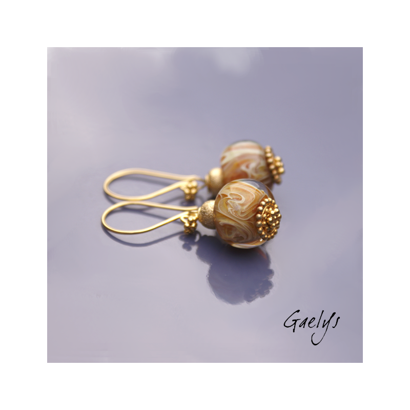 Sidney - boucles d'oreille dorées, lampwork borosilicate