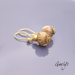 Sidney - boucles d'oreille dorées, lampwork borosilicate
