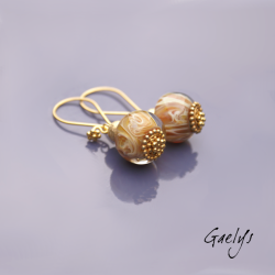Sidney - boucles d'oreille dorées, lampwork borosilicate