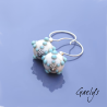 Snowie - boucles d'oreille ivoire / point céladon clair - perle boule à picots - oursin