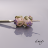Perles Lampwork à fleurs - duo de perles rondelle  - fond rose translucide  /feuillage / fleurettes violettes