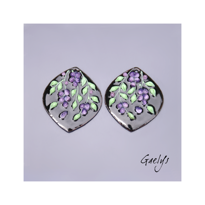 Paire de charm cuivre émaillé pour boucles d'oreille - fond noir / vert doux / violet