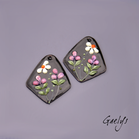 Paire de charm cuivre émaillé pour boucles d'oreille - fond noir / vert olive / rose / ivoire