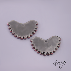 Paire de charm cuivre émaillé pour boucles d'oreille - fond rose  / vert doux / fuschia - Perlé - style glycine