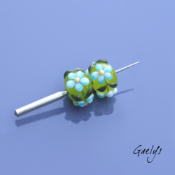 Lampwork Flower Beads - Rondelle Bead Duo - Translucent Green Background / Foliage / Daisy