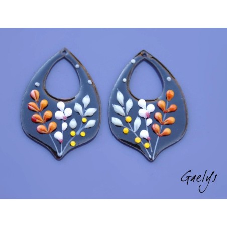 Paire de charm cuivre émaillé pour boucles d'oreille - fond noir / fleurs blanche  / oranges / feuillage olivier