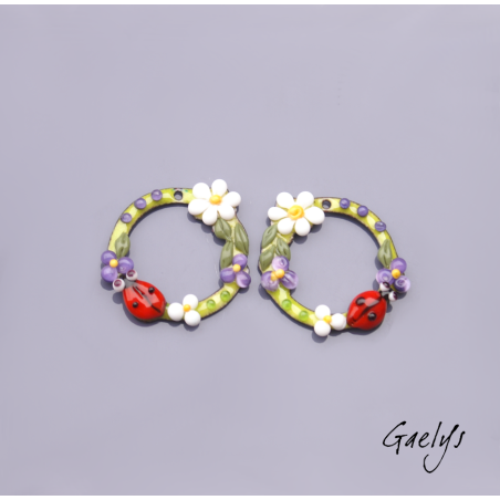 Paire de charm cuivre émaillé pour boucles d'oreille - fond vert / blanc / violet / olive - Couronne - coccinelle