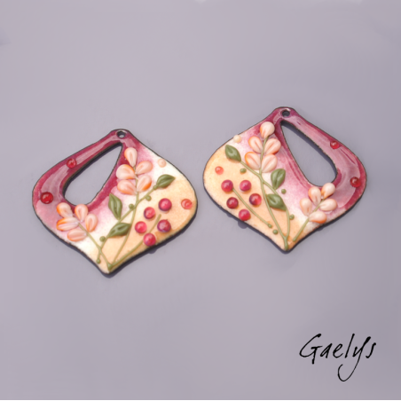 Pair of enameled copper charm earrings - coral (peach) background / Purple