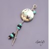 Larme sereine - pendentif  lampwork inspiration indienne -  Galet lampwork ivoire motif plume - murine