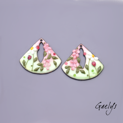 Paire de charm cuivre émaillé pour boucles d'oreille - fond rose / vert doux  / pourpre / blanc - paquerette et glycine
