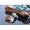 Candra - pendentif Bohême, rondelle ivoire motifs turquoises, plaque de cuivre gravée à l'eau forte - bélière gravée