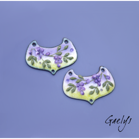 Paire de charm cuivre émaillé pour boucles d'oreille - fond  vert , violet - feuillage, glycine