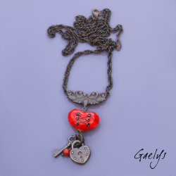 Laceheart - heart bead lampwork pendant, aged brass and black metal setting - Black brass chain - Steampunk